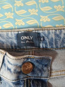 Light Wash Denim Jeans