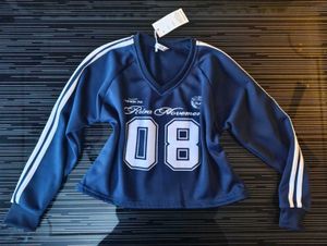 Retro Blue Graphic Sweatshirt (jersey)