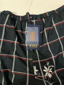 Regular Fit Parallel Trouser