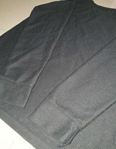 BLACK SWEATSHIRT FOR WOMEN