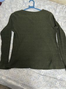 Roadstar Olive Top With Neck Detail