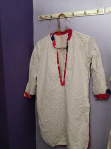 White Embroidered Kurta