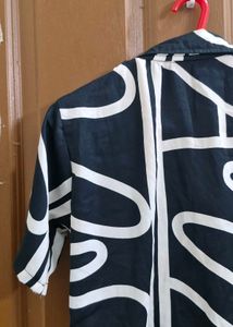 Abstract Print Short Sleeve Shirt