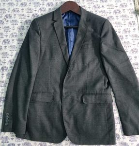 MEN GREY TEXTURED SLIM FIT FORMAL BLAZER 42&#34;