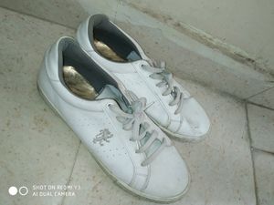 10 No. Shoes____4 जोड़ी