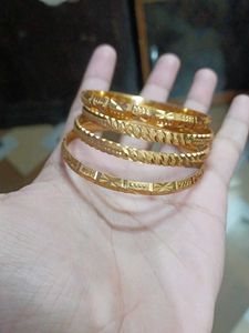 Beautiful Gold Plated Bangle