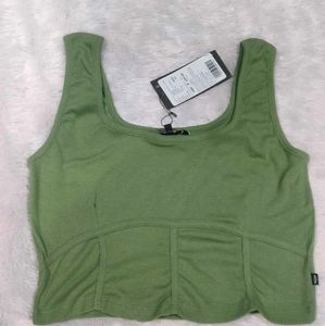 ✅BRAND New Beautiful Oilve Green Top✅