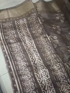 Brown Linen Saree with Palm Tree Print