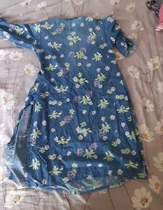 Floral denim blue feeding top
