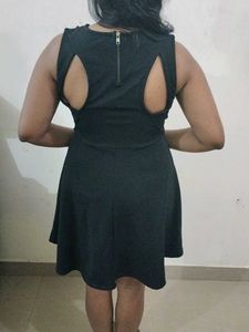 Chic Black Peter Pan Collar Dress