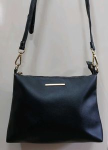 Steve Madden Black Crossbody Bag