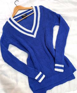 Korean Blue V-Neck Knit Sweater D