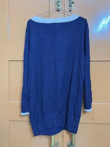 Blue Wollen Top