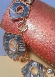 Stylish Blue Neckpiece 🥰🥰