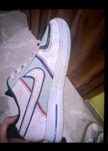 Combo of Louis Vuitton Air Force 1 + Burberry