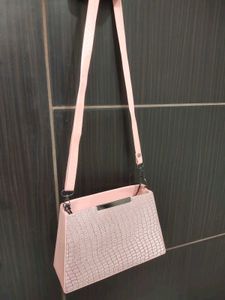 Voguish Sling Bag