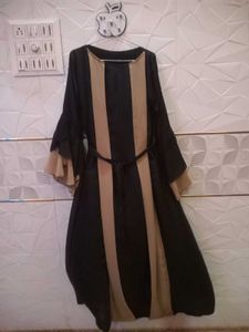 Frill Abaya With Hijab