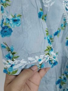 CHIKANKARI EMBROIDERED KURTA