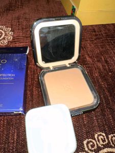 Kiko Milano Weightless Perfection Foundation