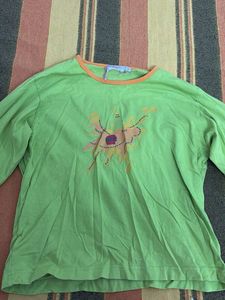 Green Y2K tshirt