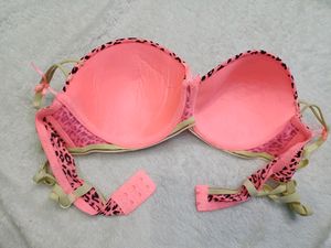 Printed Pedded 34 D Size