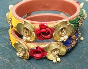 Floral Bangle Set
