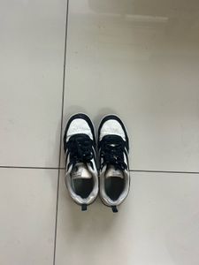 Women solid Lace-up Sneakers