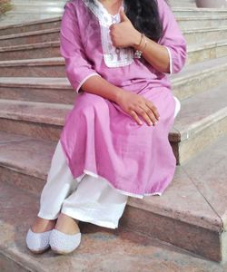 Levender Kurti