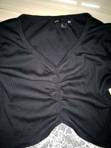 black laced top