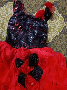 Size 18 Baby Girl Party Wear.With Free Used Bottom