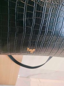 Baggit Elegant Black Tote Bag Fixed Price