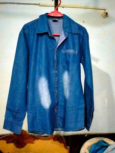 Plane Solid Dark Blue Daniem Shirt With Combo Prin