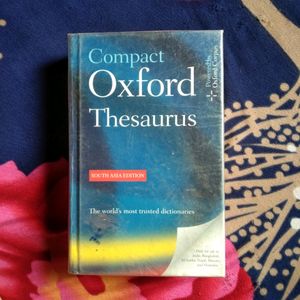 Set Of Compact Oxford English Dictionary And Compact Oxford Thesaurus (Third Edition, Revised)