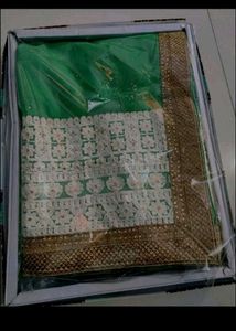 Chikankari Saree With Blouse