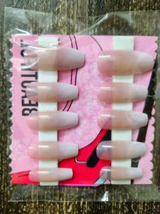 Ombre Press-On Nails! 🪐