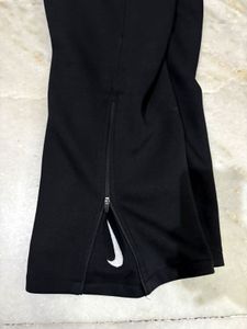 Nike Black Bootcut Sweatpant L