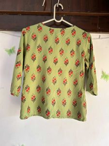 Elegant Green Printed Top