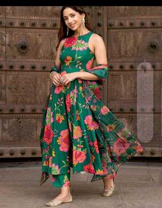 Green Kurta Set