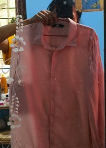 🩷 Pink Shirt