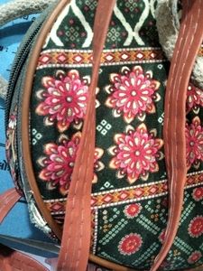 Sling Round Bag