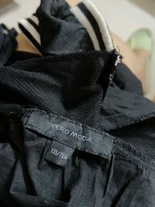 Vero Moda Women Black Off Shoulder Style Back Top