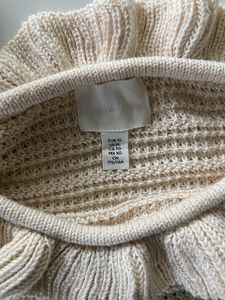 H&amp;m Ruffled Top