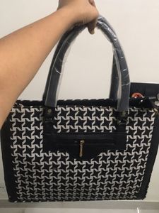 New Hand Bag