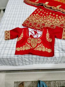 New Heavy Lehenga Choli Paani Tar Mein Bhi Pahan S