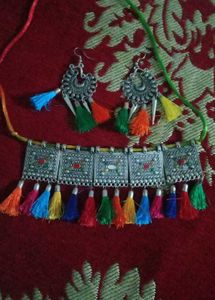 2 Combo Silver Multi Necklace And Hair Bun