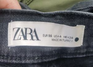 Zara Black Skinny Fit Jeans (Women)