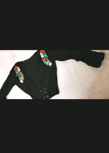 Black crop top