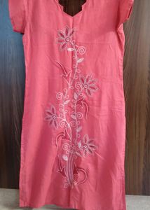 Thread Work Kurti 💗