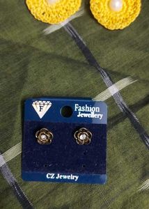 set of 4 earrings