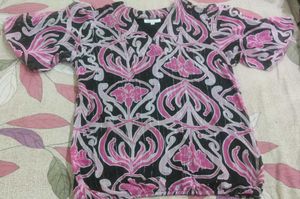 Pink &amp; Black Floral Print Top
